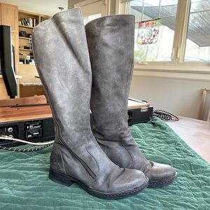 Born Boots Size 8 ⭐️⭐️⭐️